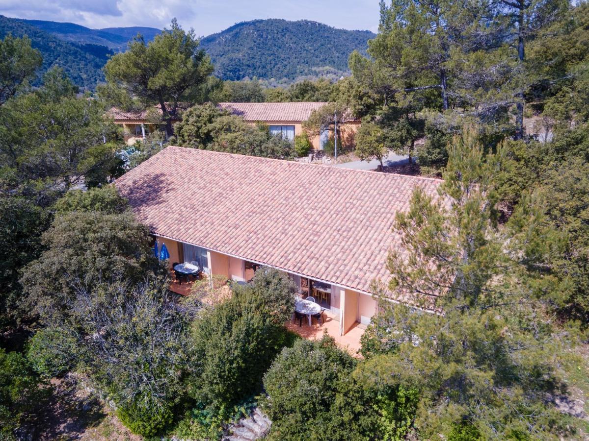 Les Arbousiers Village Hotel Provencal La Roquebrussanne Exterior photo